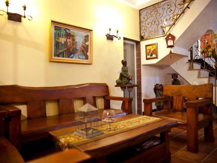 Alongs Garden Bed & Breakfast Hengchun Exterior photo